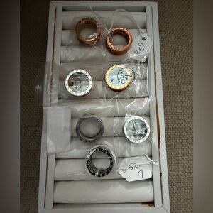 7- Fashion -Style Women’s Spiral Band Ring in Mixed Metals (Silver & Rose Gold)